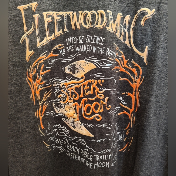 Fleetwood Mac 'Sisters Of The Moon' Gray Graphic T-Shirt - Picture 2 of 6